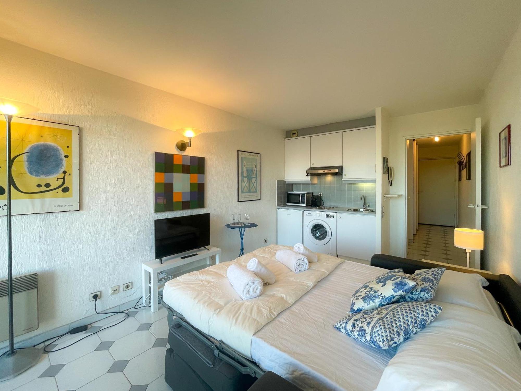 Vecchio Port Vauban Sea Front 3 Pers Ac Wifi Apartment